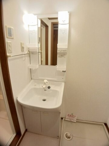 脱衣スペースもあります サニー・サイド３８８３　Ｃ