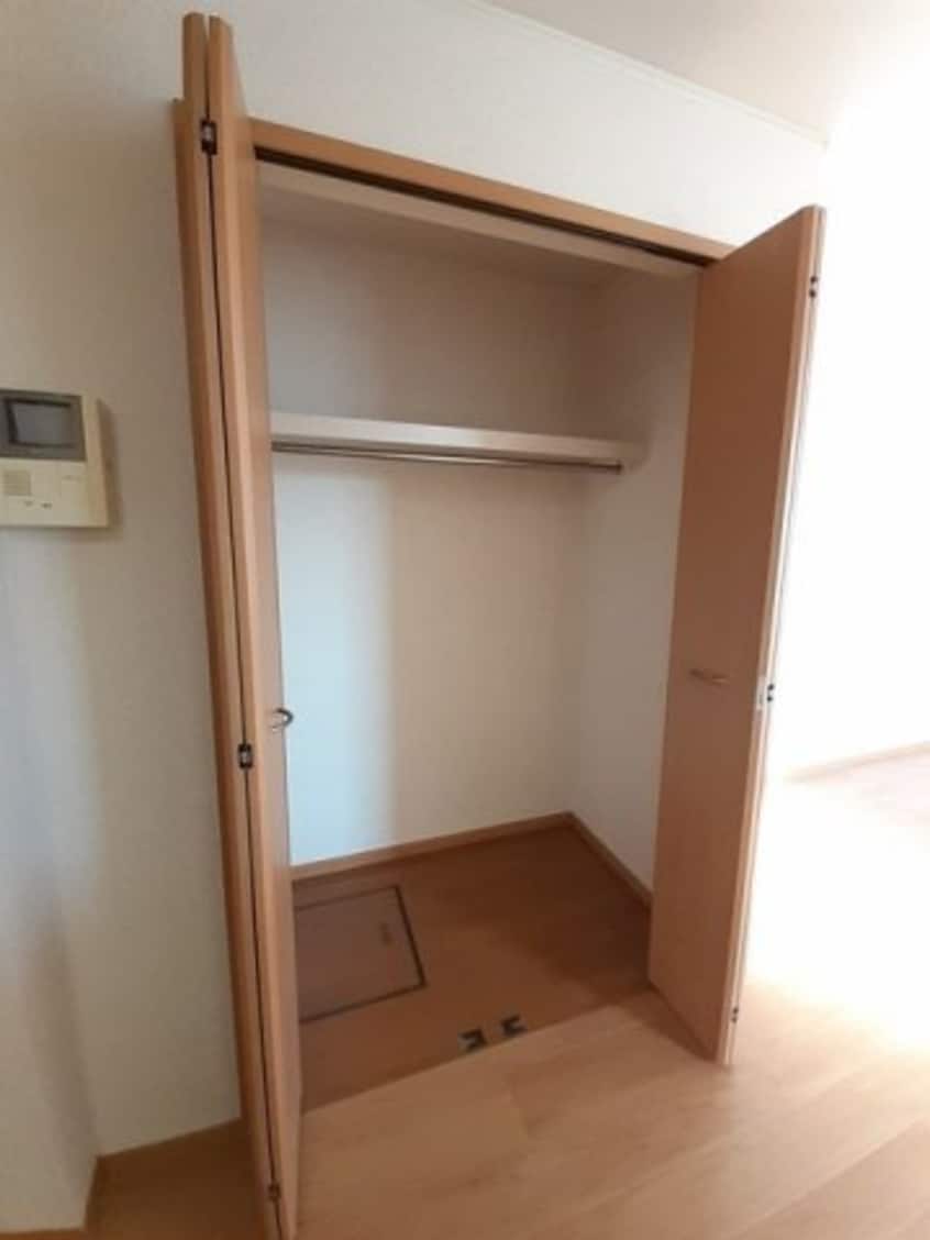  ヴィラ・サニーヒルＢ