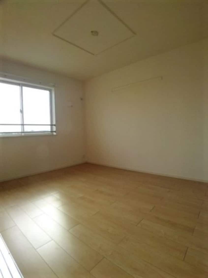 内装は落ち着いています グラン　テレーノ　Ｅ