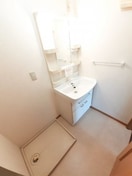 ゆったりとスペースのある洗面所 カサデルソレアード