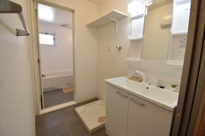  サンパティーク　C棟