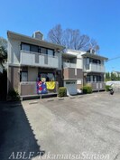 河野ハイツの外観