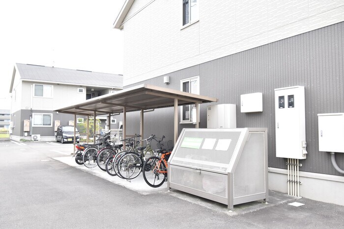  エスポワール津森　B棟