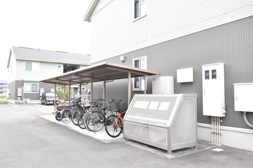  エスポワール津森　B棟