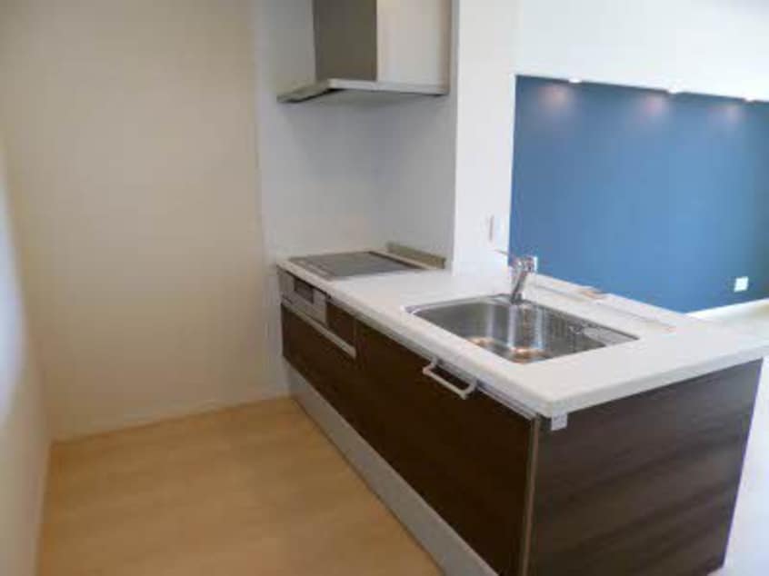  シャーメゾン丸亀