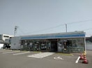 ローソン 善通寺インター北店(コンビニ)まで982m シャーメゾン丸亀