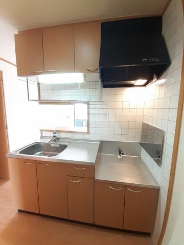  アムール・ＧＡＫＵ　Ｂ