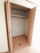  アムール・ＧＡＫＵ　Ｂ