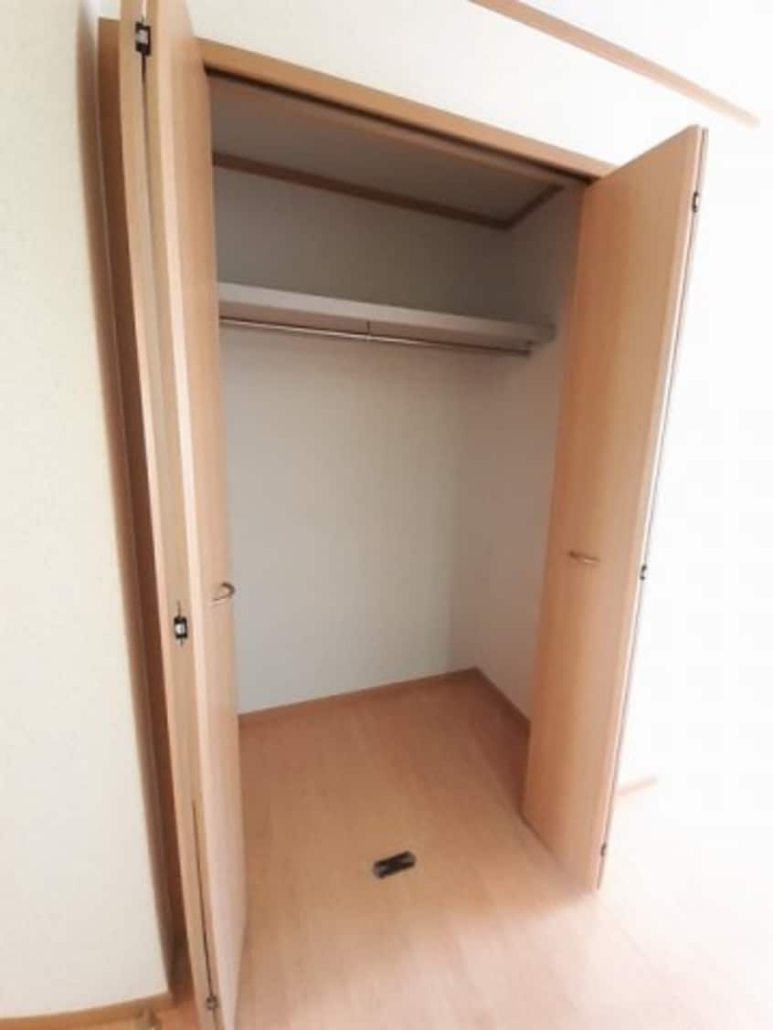  アムール・ＧＡＫＵ　Ｂ