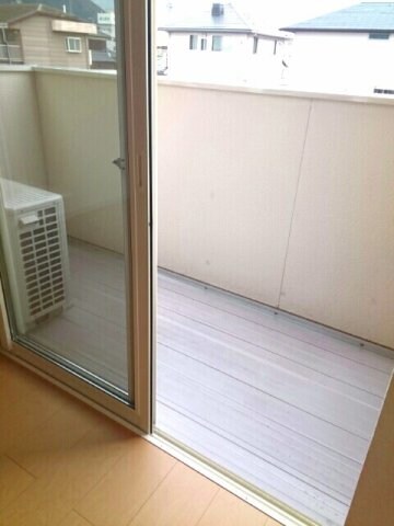 広々としたバルコニーです シャルールⅠ