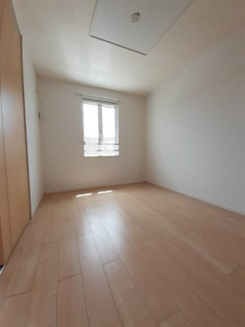 きれいな内装です アステール