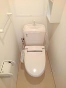 コンパクトで使いやすいトイレです メゾン・パティオス　Ａ