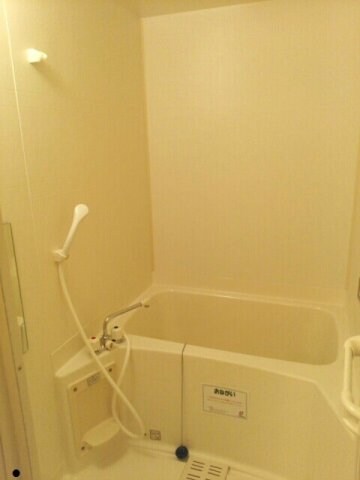  アムール・ＧＡＫＵ　Ａ