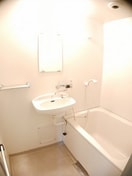 日々の疲れを癒すお風呂付です オーチャート１０