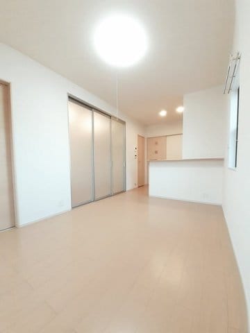 きれいな内装です ポライトリーＲ