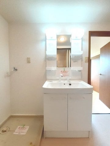  サニーコ－ト　土居