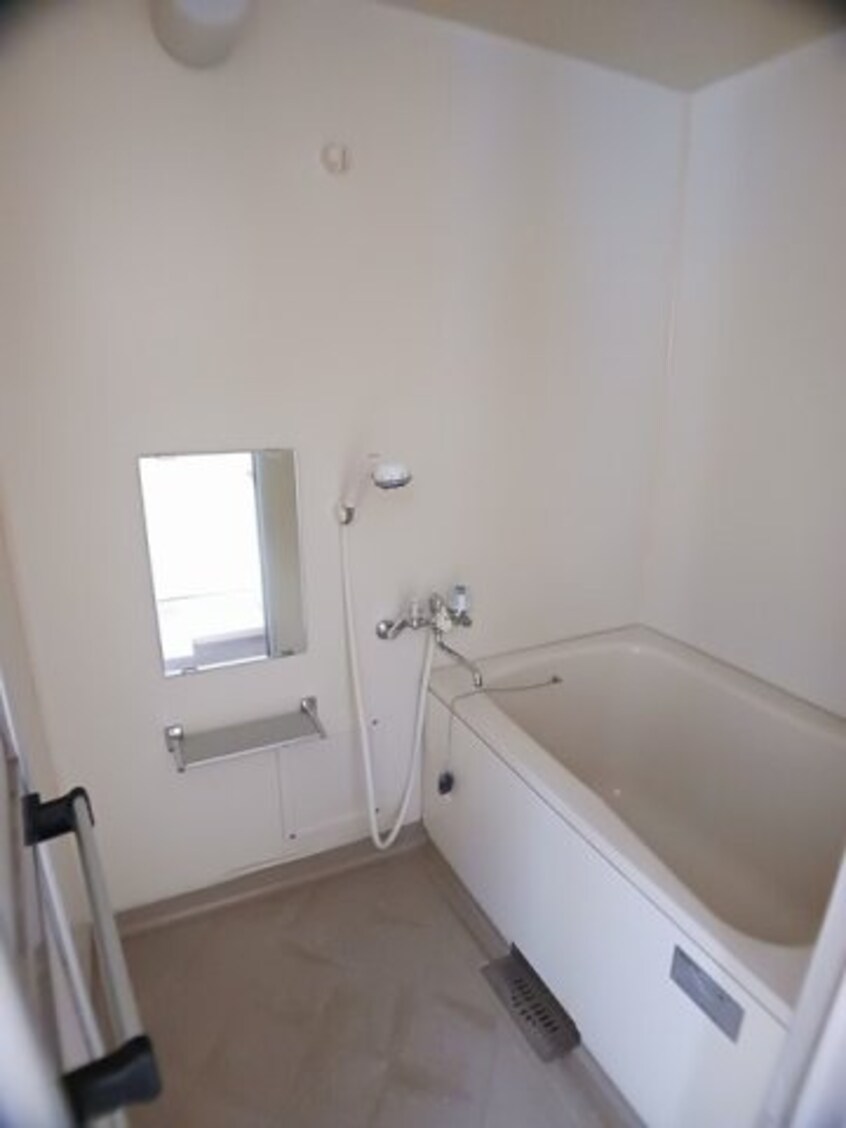 お風呂です シュープ三条