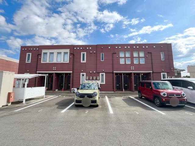 外観写真（昼） ヴァンルージュⅣ