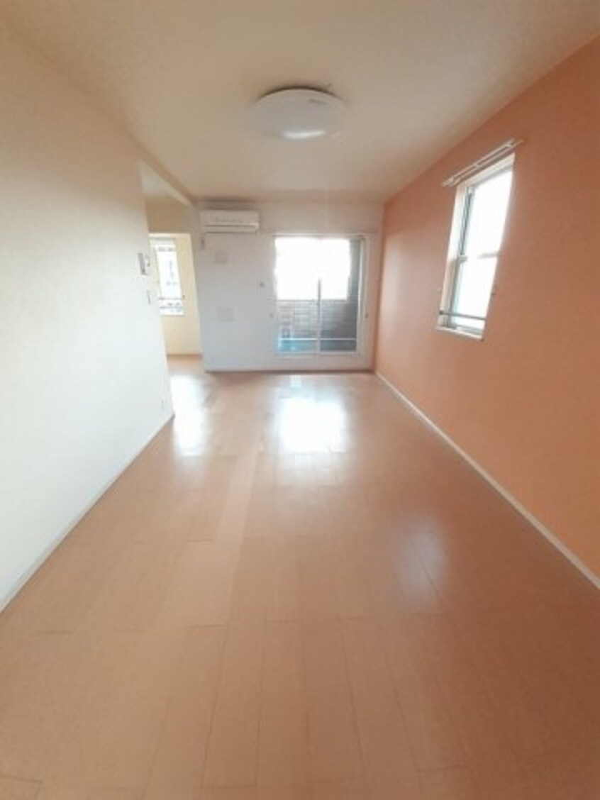 使いやすい居間です ＲＥＶＥ