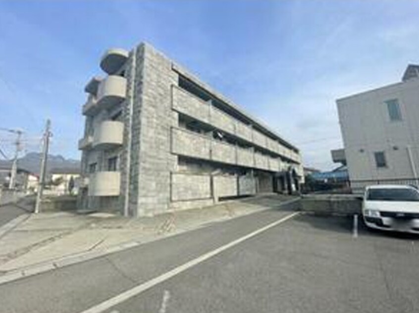  イーストマンション