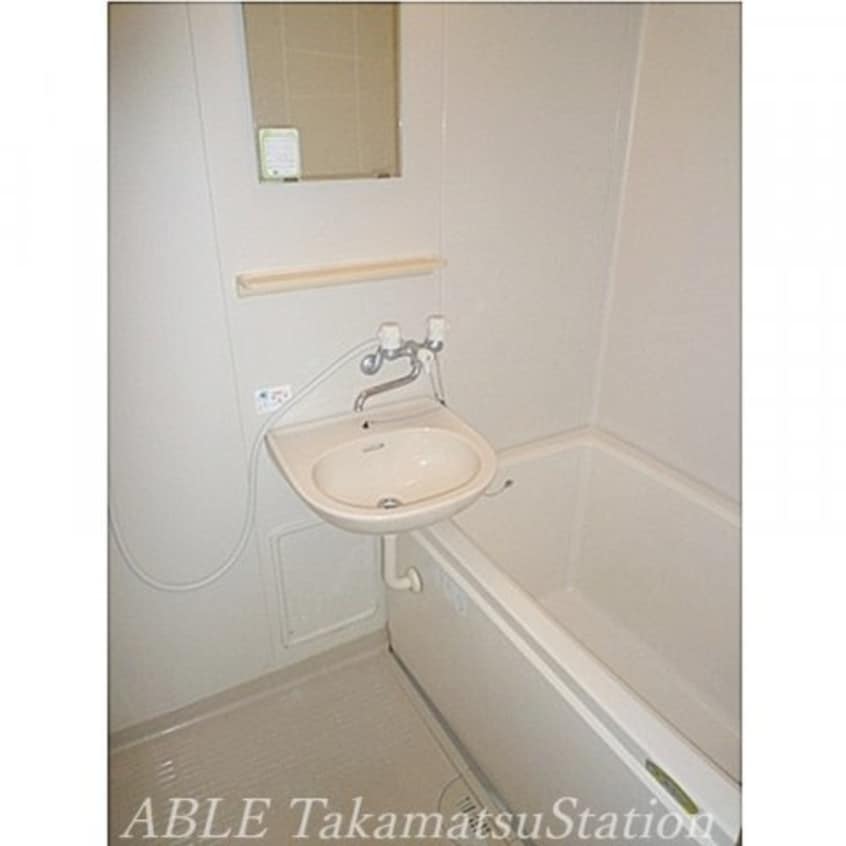  ファーイーストⅡビル