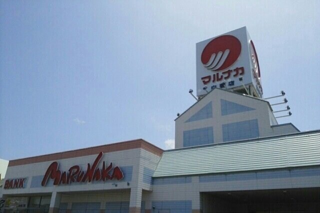 マルナカ白鳥店さんまで2700m コスタビアンカ　Ａ