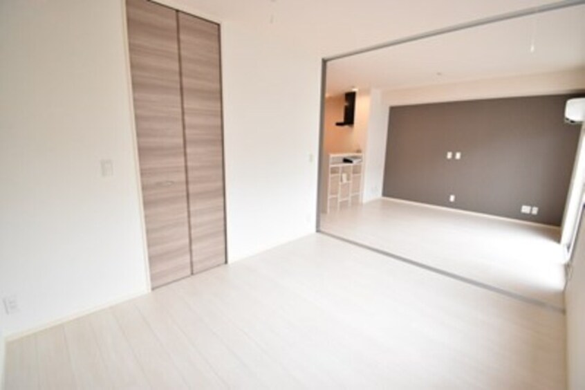  ルミエール　D棟