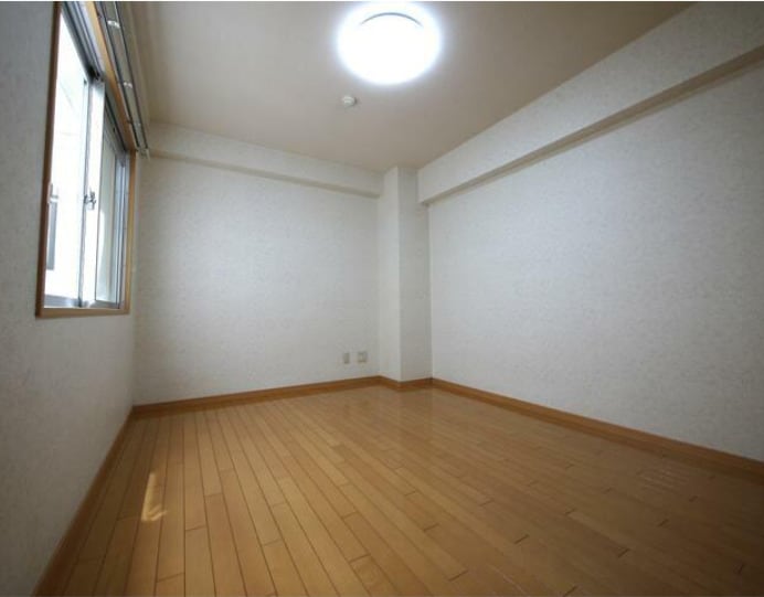  アートスペース木太東