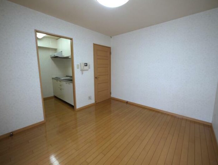  アートスペース木太東