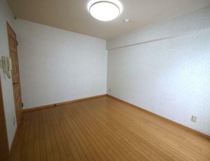  アートスペース木太東