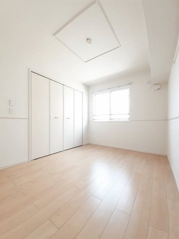  レーヴ　ルフレ