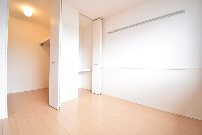  パルティール　ハバラ