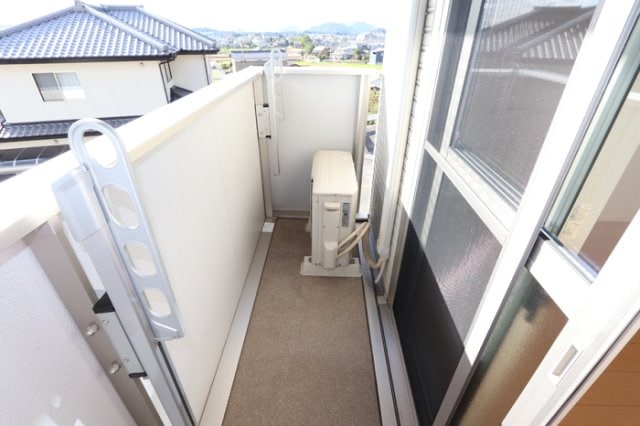  ピースタウン川東