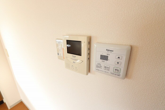  ロイヤルコート円座　C棟