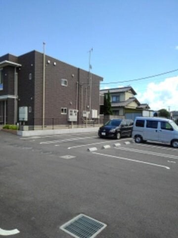 カースペースがあります ボンヌ・シャンスⅠ