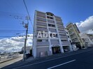 キュービックパレスの外観