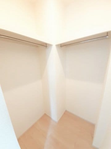 収納があります グランド・アヴェニュー　Ａ