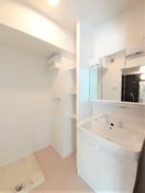 忙しい朝には欠かせない洗面所です ルーベル久米Ａ