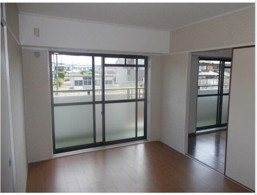  プレジデント屋島