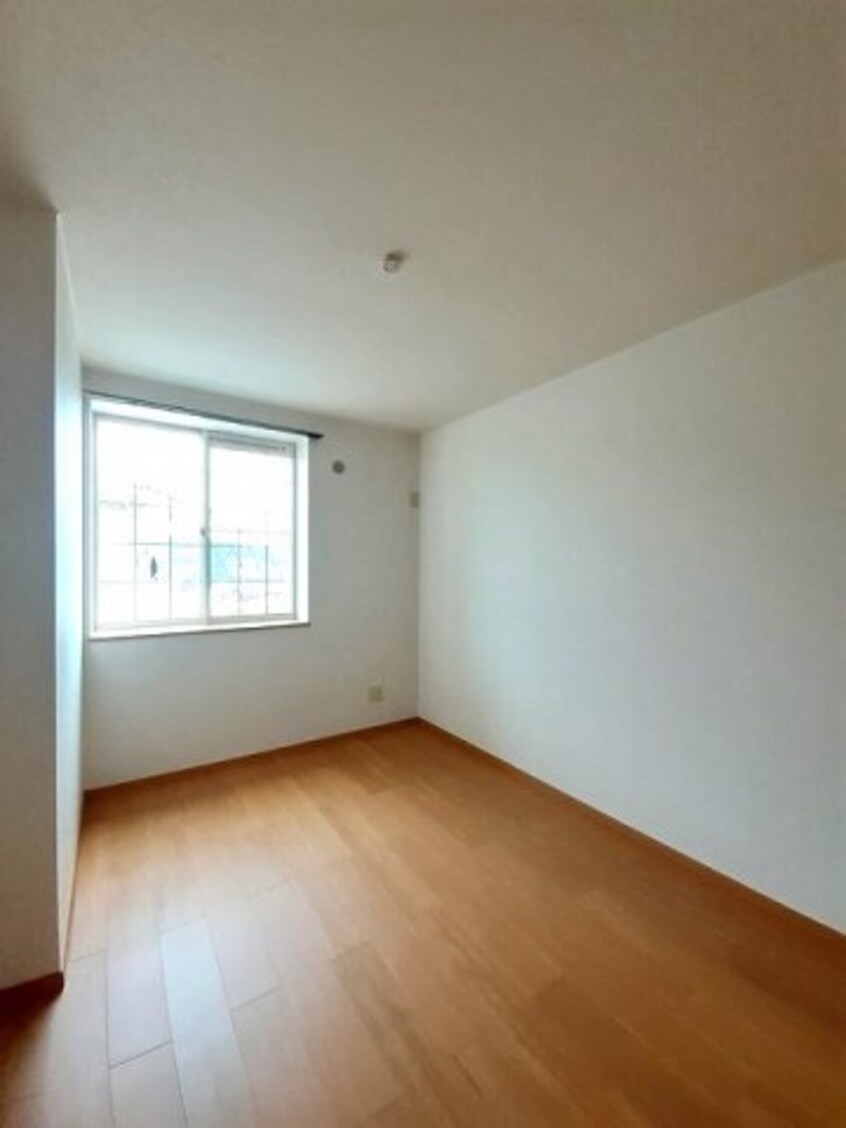  エルピーダＭ　Ｃ棟