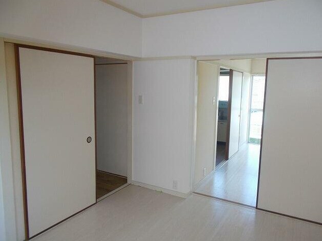  屋島パークハイツ