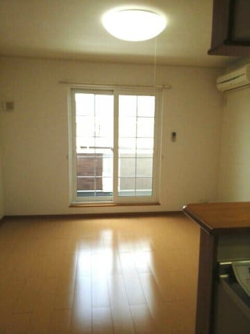  サニーサイド　ハウス　森Ｃ