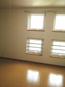  サニーサイド　ハウス　森Ｃ