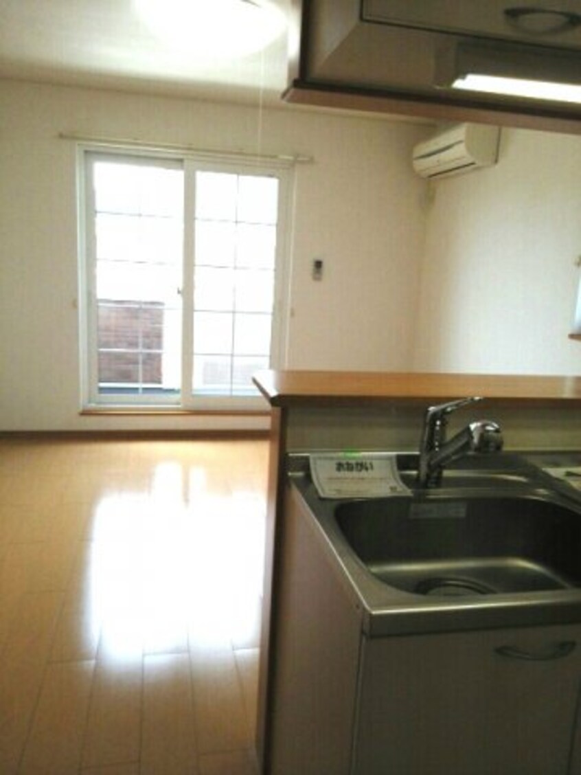  サニーサイド　ハウス　森Ｃ