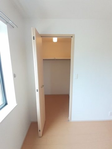  レイジェス　Ｃ