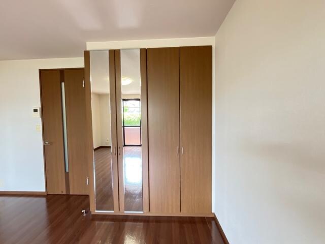 クローゼット ヴァンルージュ