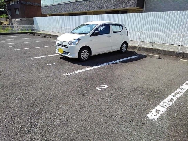  レオパレス東屋島