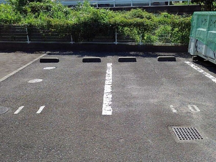  レオパレス東屋島