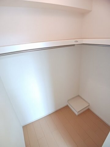 たっぷりとした収納スペースです ジェネシス