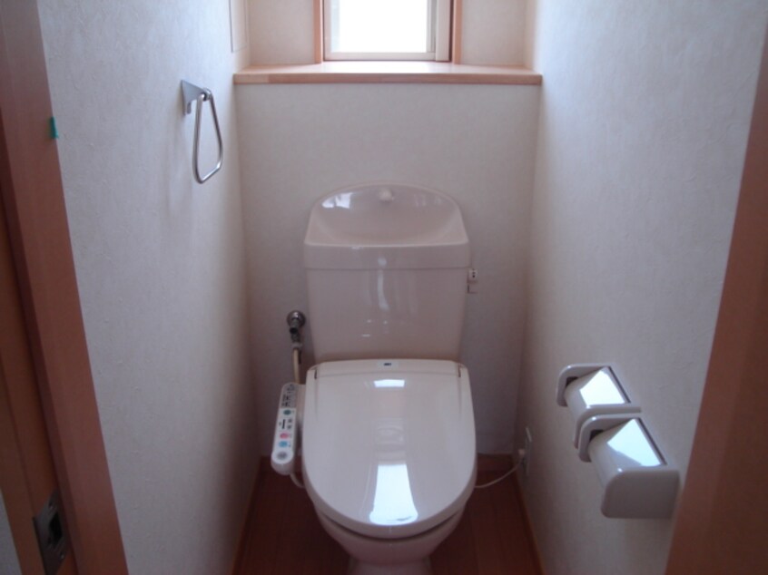 シャワー付トイレ カーサ　フェリーチェ